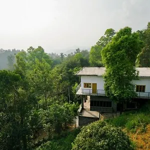 Bed & Breakfast Green Pepper Homestay, Anachal